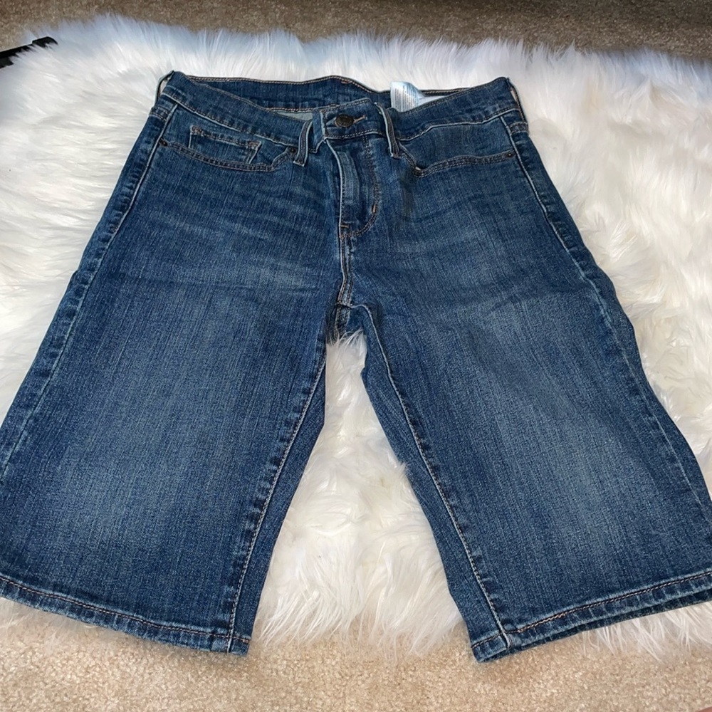 Levi’s Bermuda shorts